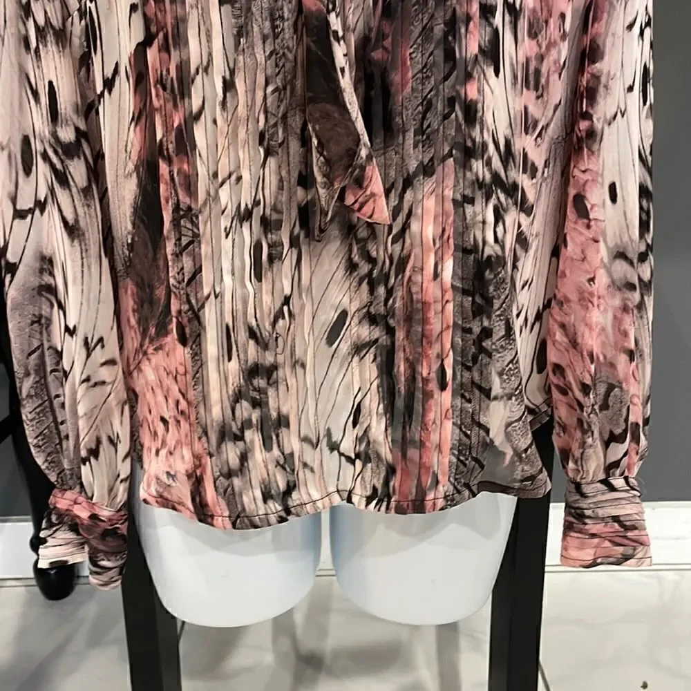 JLo Pink Leopard Print Chiffon Tie Neck Pin tucked Long Sleeve Blouse - Picture 6 of 13